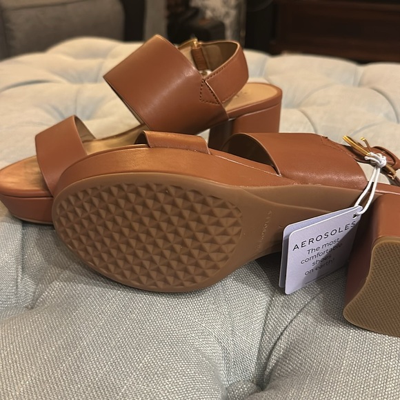 Aerosoles Platform Heels New sz 7M - Picture 4 of 5